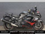 SUZUKI GSX-R 1300 HAYABUSA