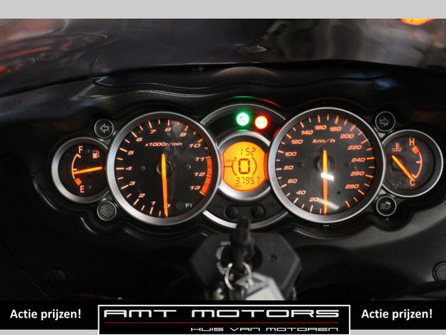 suzuki - gsx-r-1300-hayabusa