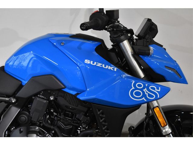 suzuki - gsx-8s