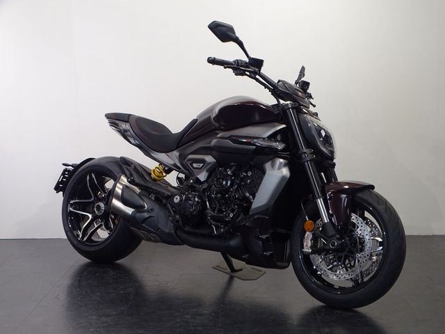 ducati - xdiavel-v4