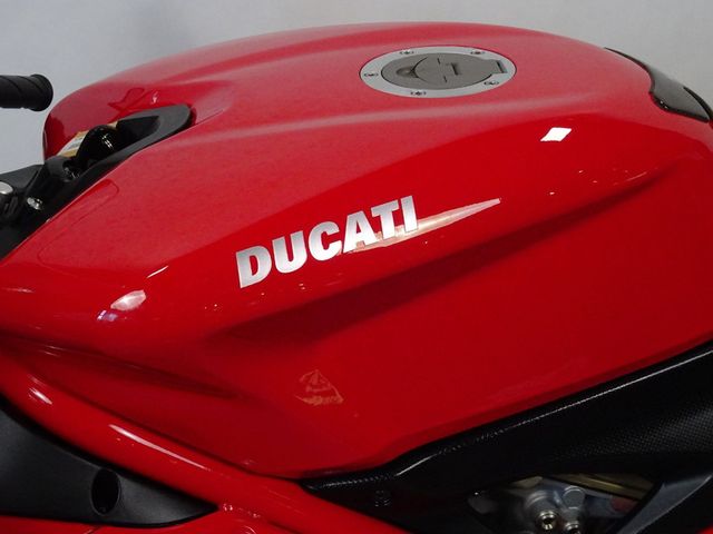 ducati - 848