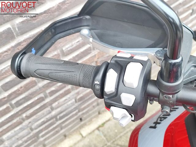 triumph - tiger-900-gt-pro