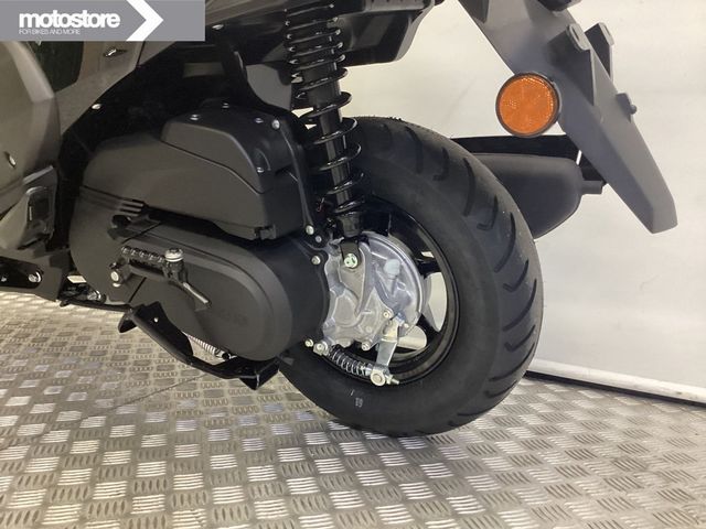 yamaha - rayzr