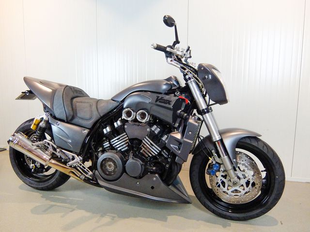 yamaha - vmax