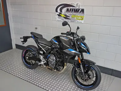 SUZUKI GSX-8S – foto 3