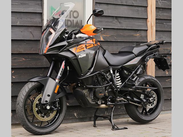 ktm - 1290-super-adventure-s