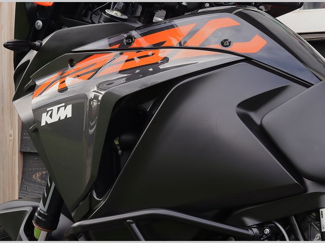 ktm - 1290-super-adventure-s
