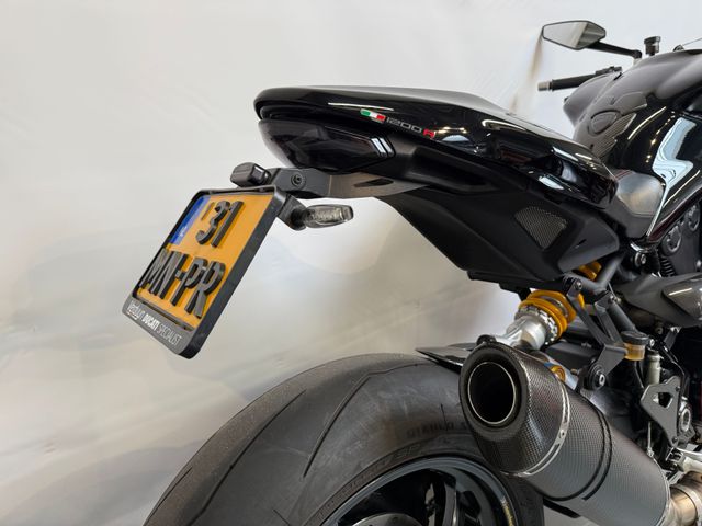 ducati - monster-1200-r
