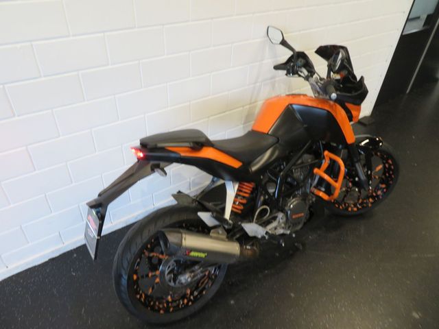 ktm - 125-duke