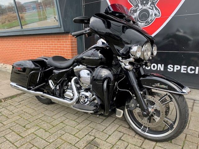 harley-davidson - electra-glide-ultra-limited-flhtk