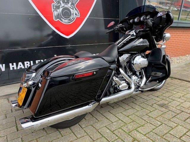 harley-davidson - electra-glide-ultra-limited-flhtk