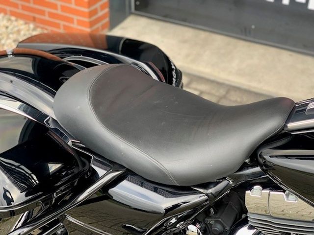 harley-davidson - electra-glide-ultra-limited-flhtk