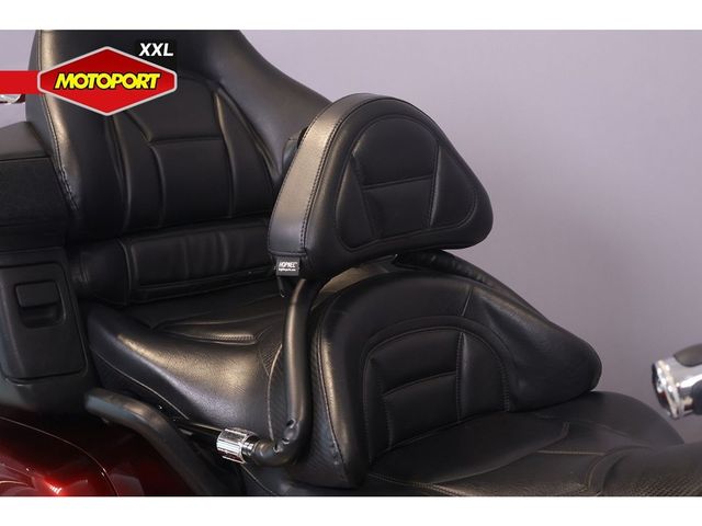 honda - gl-1800-goldwing-abs