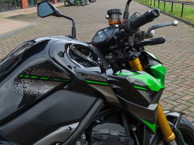 kawasaki - z900-se-performance