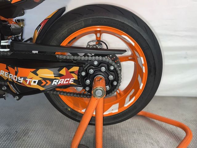 ktm - 1290-super-duke-r