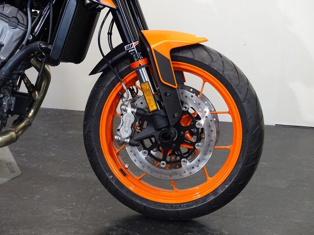 ktm - 890-duke-gp