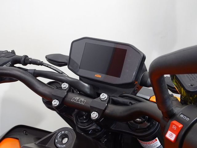 ktm - 890-duke-gp