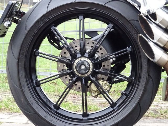 mv-agusta - brutale-800-dragster