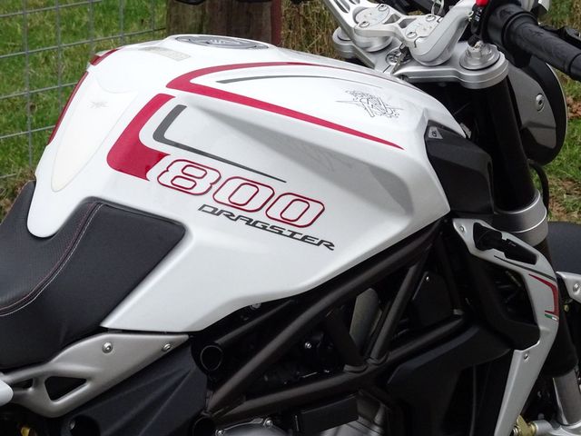 mv-agusta - brutale-800-dragster