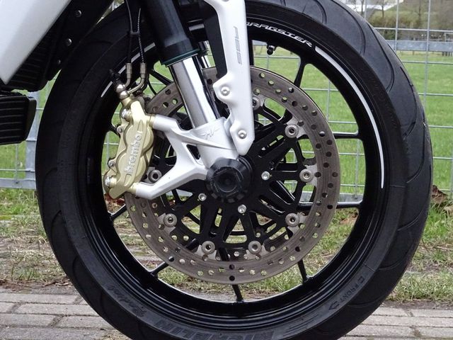 mv-agusta - brutale-800-dragster