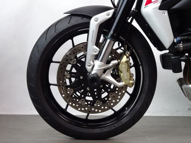 mv-agusta - brutale-800-dragster