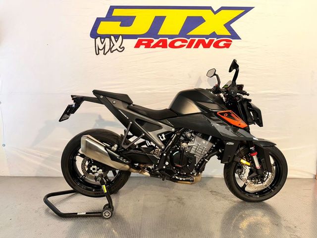 ktm - 990-duke