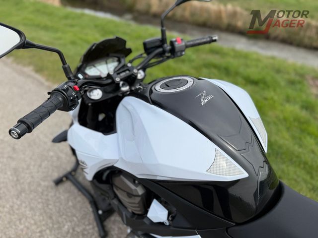 kawasaki - z-800-abs