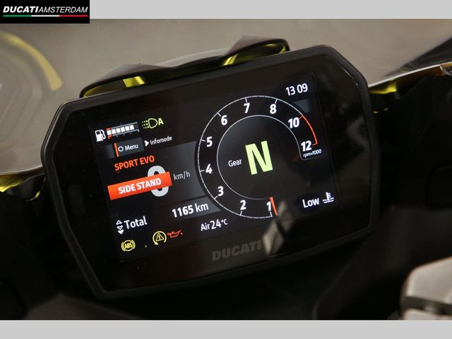 ducati - panigale-v2-s