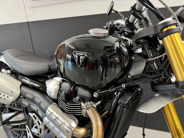 triumph - scrambler-1200-xe