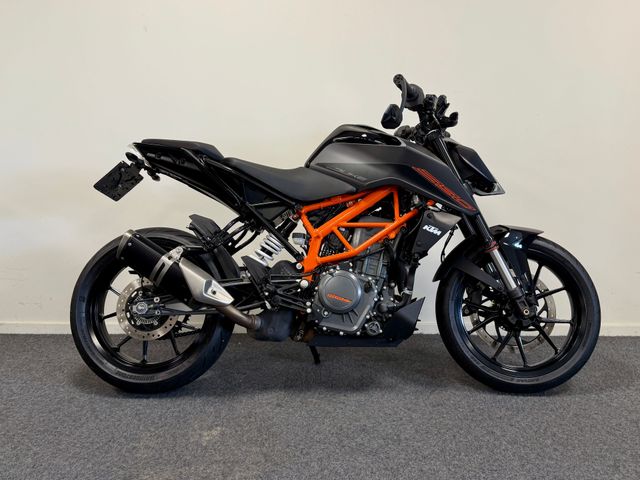 ktm - 390-duke-abs