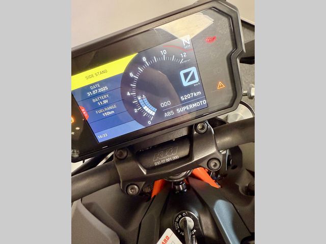 ktm - 390-duke-abs