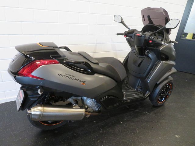 peugeot - metropolis-rs