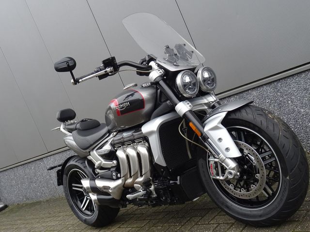 triumph - rocket-3-gt