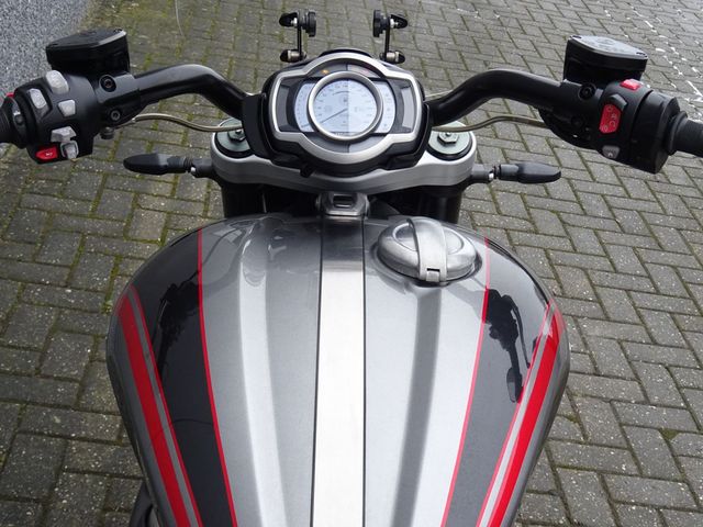 triumph - rocket-3-gt