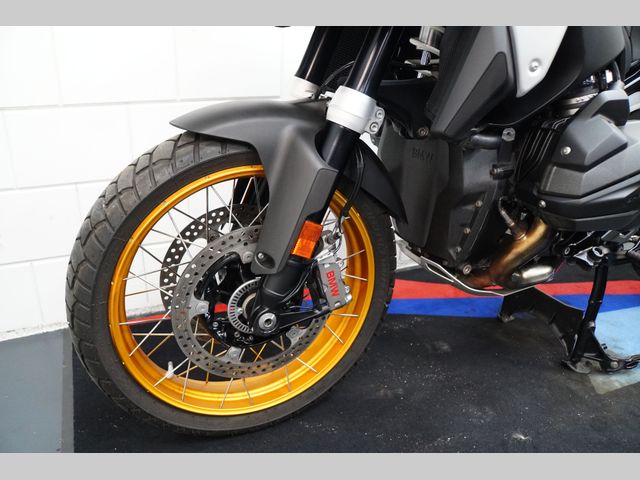 bmw - r-1300-gs-trophy