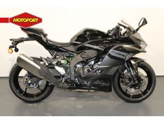 KAWASAKI NINJA ZX-4RR