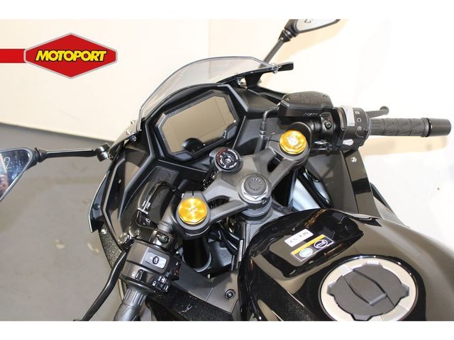 kawasaki - ninja-zx-4rr