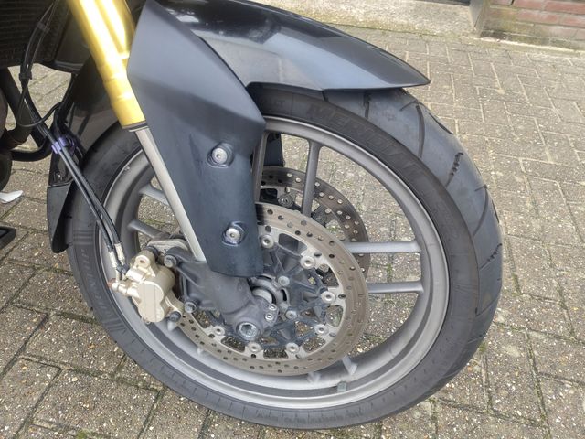 triumph - tiger-800-abs