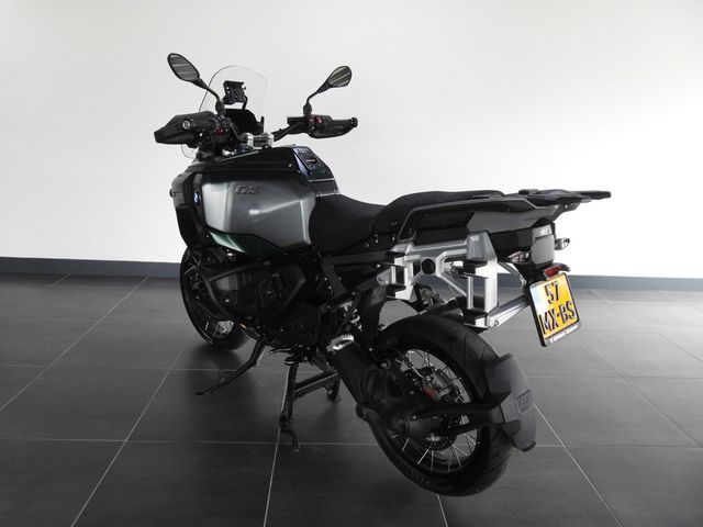 bmw - r-1300-gs-adventure