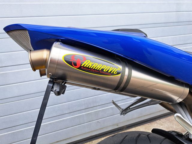 yamaha - yzf-r1