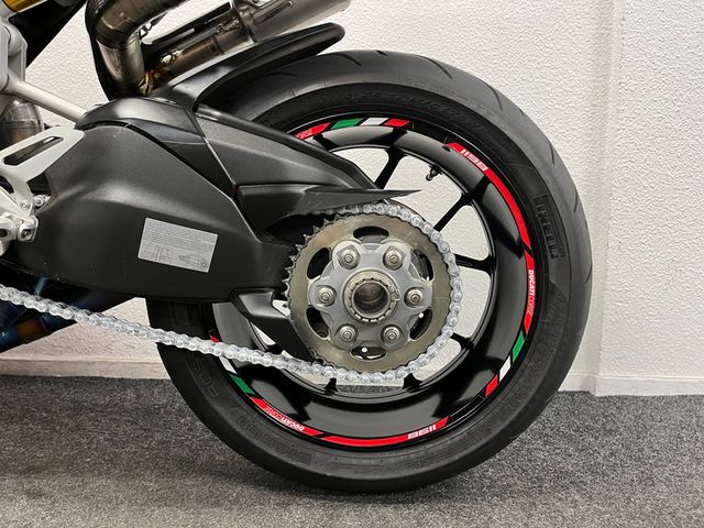 ducati - panigale-v2