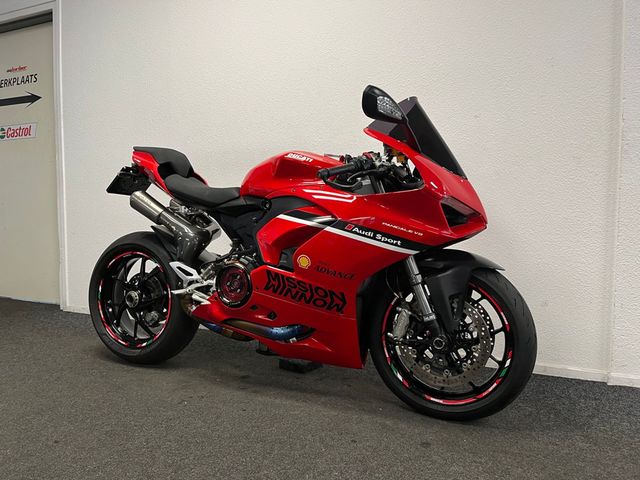 ducati - panigale-v2