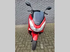 Honda PCX150 (WW 150) 2016 occasion – foto 2 van 6