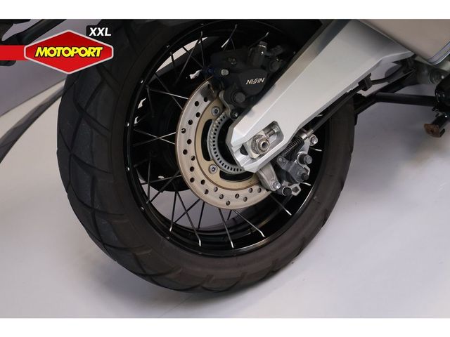 honda - x-adv