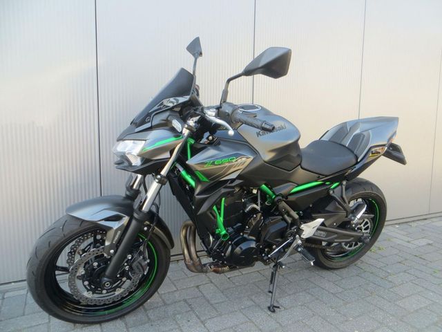 kawasaki - z650