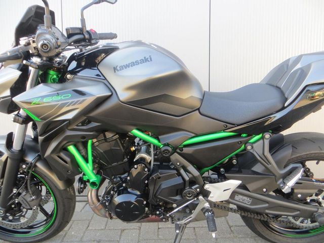 kawasaki - z650