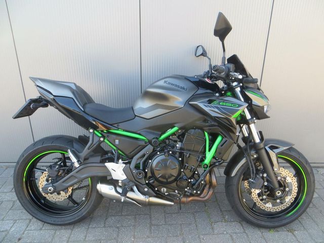 kawasaki - z650
