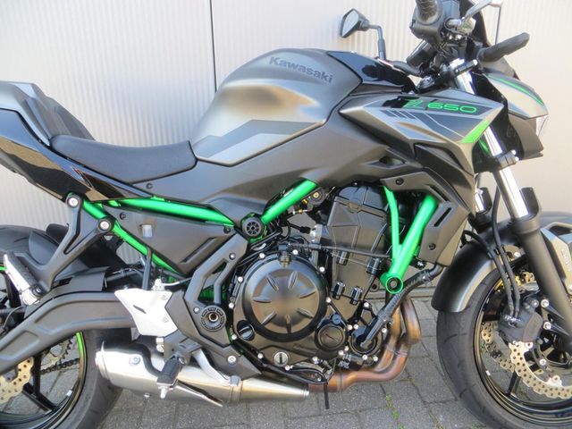kawasaki - z650