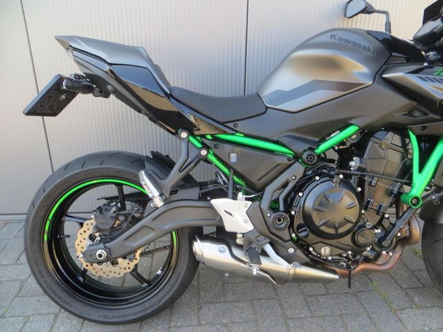 kawasaki - z650