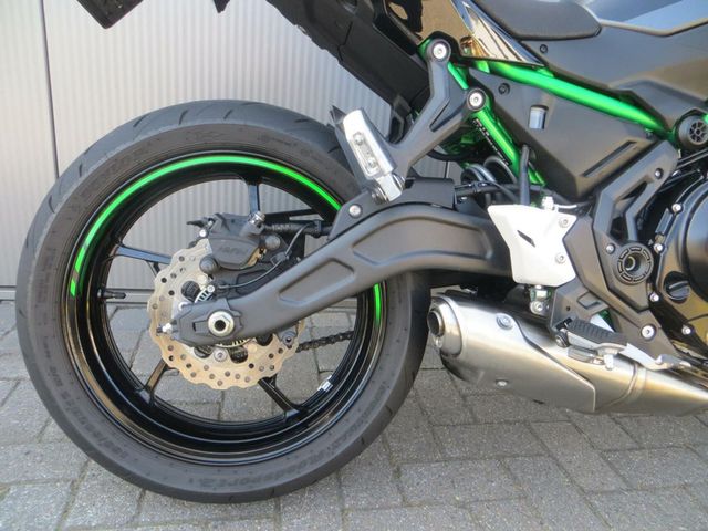 kawasaki - z650